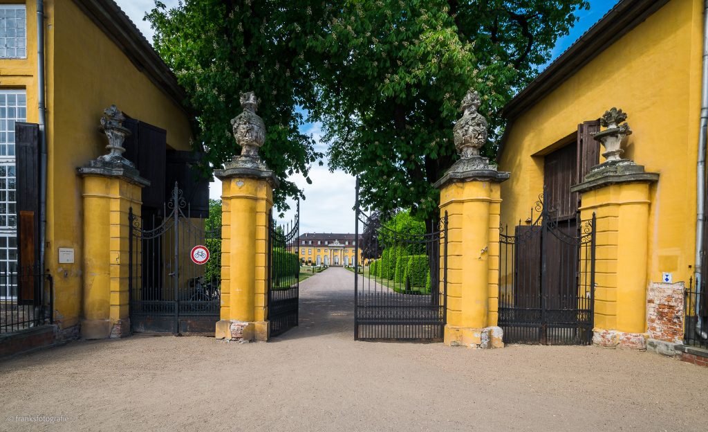 Eingang Lustgartenseite Schloss Mosigkau Dessau-Wörlitz
