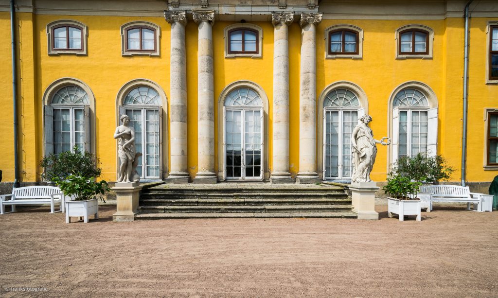 Die Gartenfront Schloss Mosigkau Dessau-Wörlitz