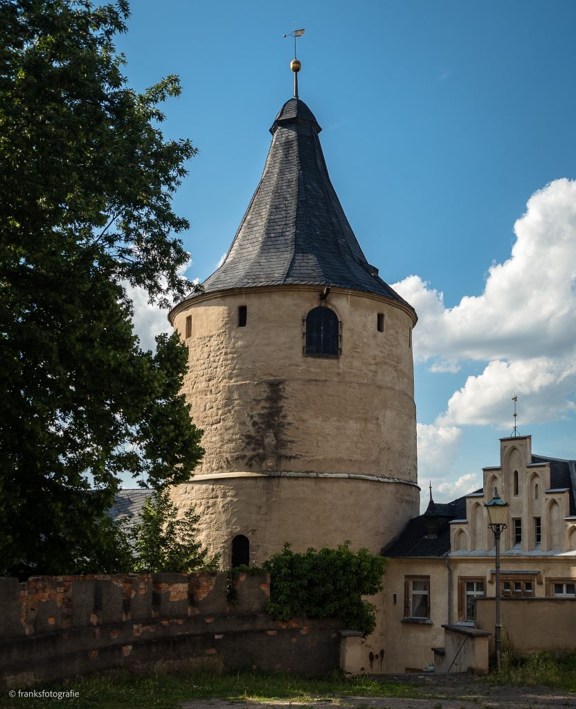 Die Flasche Schloss Altenburg erkunden
