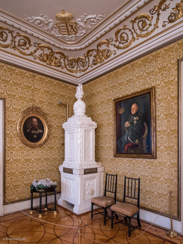 Empirerzimmer Schloss Altenburg erkunden Empirezimmer