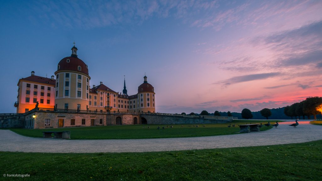 Schlossinsel am Abend Schloss Moritzburg