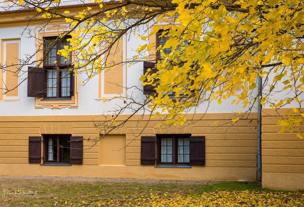 Caputh im Herbst Schloss Caputh erkunden