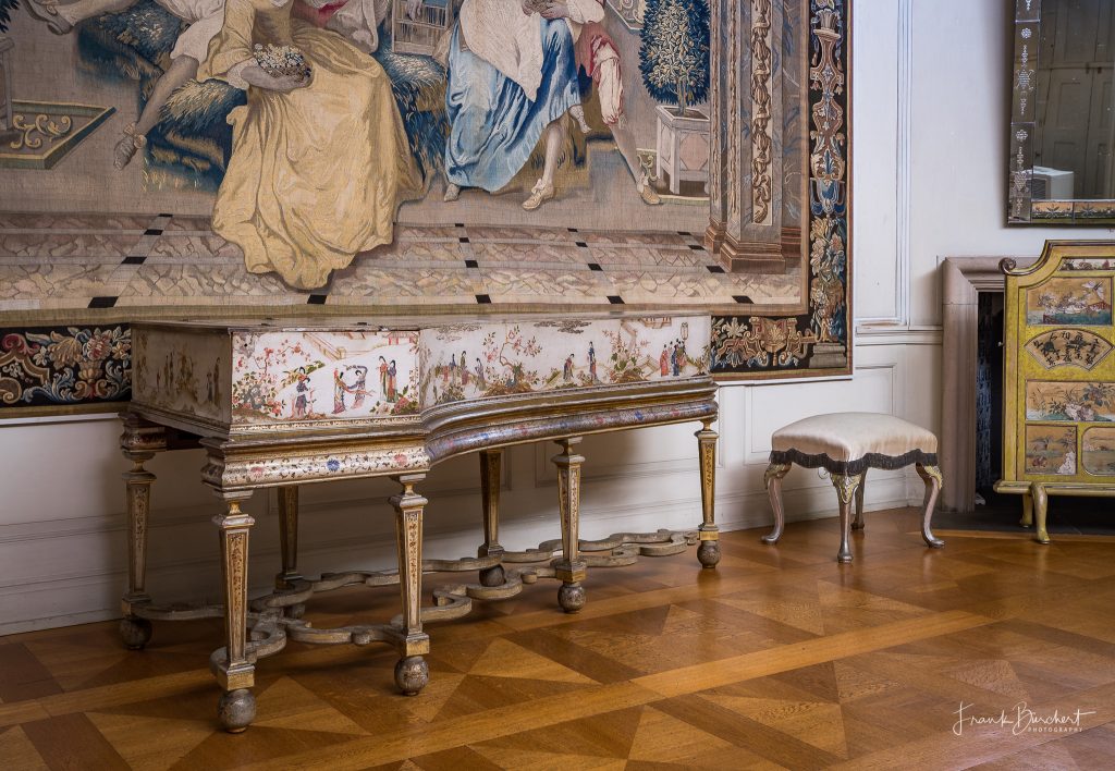 Das weiße Lackcembalo Schloss Charlottenburg erkunden