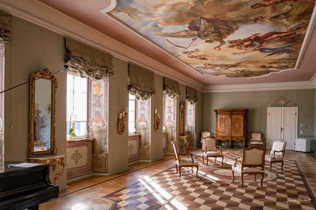 Schloss Wernersdorf Festsaal Schlösserhopping in Hirschberger Tal