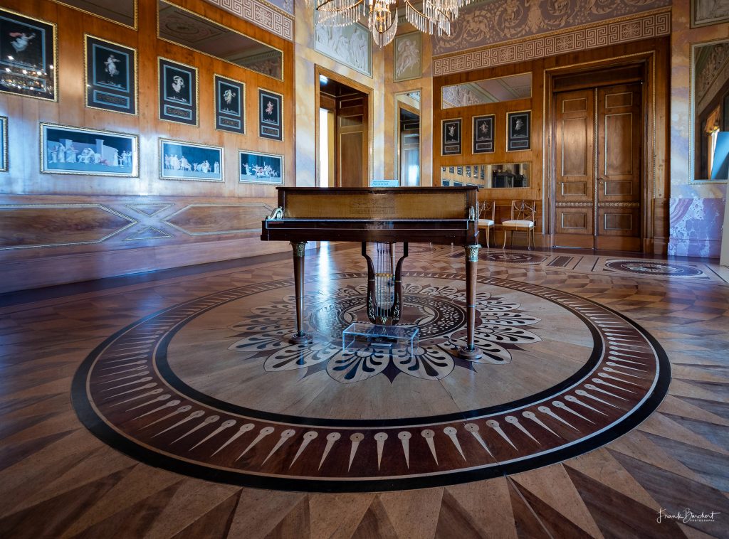 Zedernholzzimmer Schloss Weimar erkunden