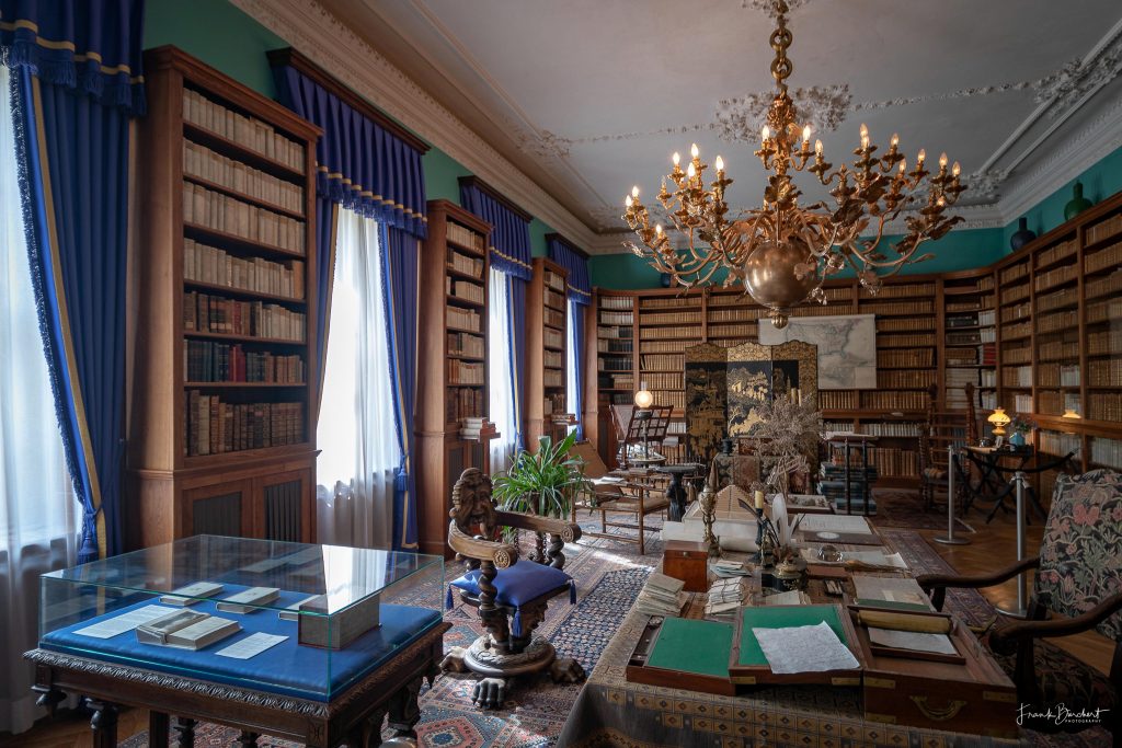 Bibliothek Branitz erkunden