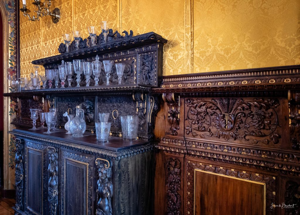 Im Speisezimmer Branitz erkunden